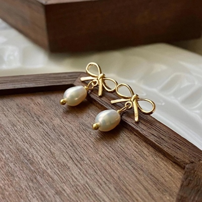 Luxury Made Baroque Pearl Bow Earrings Heart Elegance Minimalist Style Natural Freshwater Pearl Earrings Bowe Dangle Drop Earring