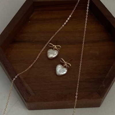 Luxury Made Baroque Pearl Bow Earrings Heart Elegance Minimalist Style Natural Freshwater Pearl Earrings Bowe Dangle Drop Earring